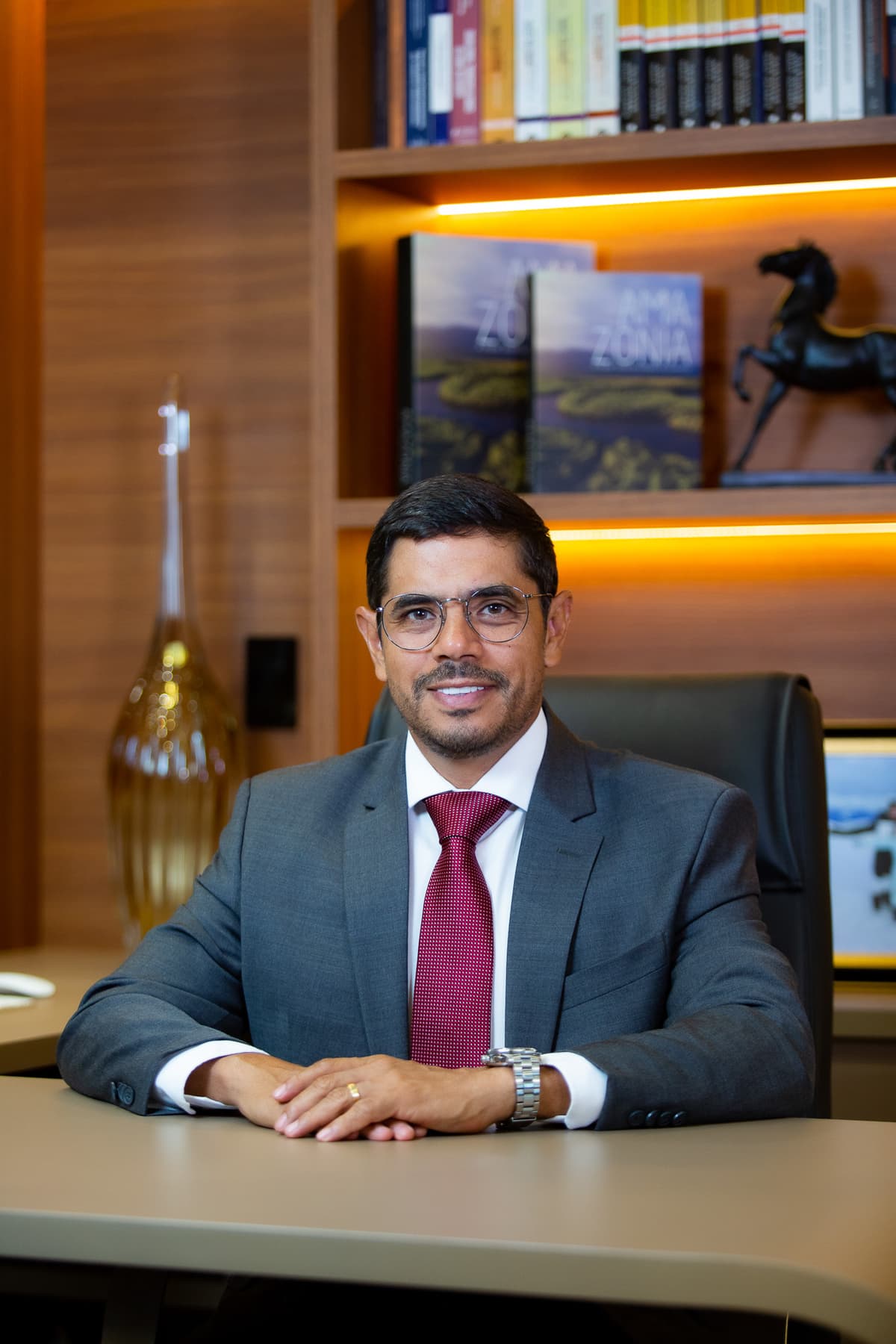 Dr. Roberto Silva Amarante e equipe